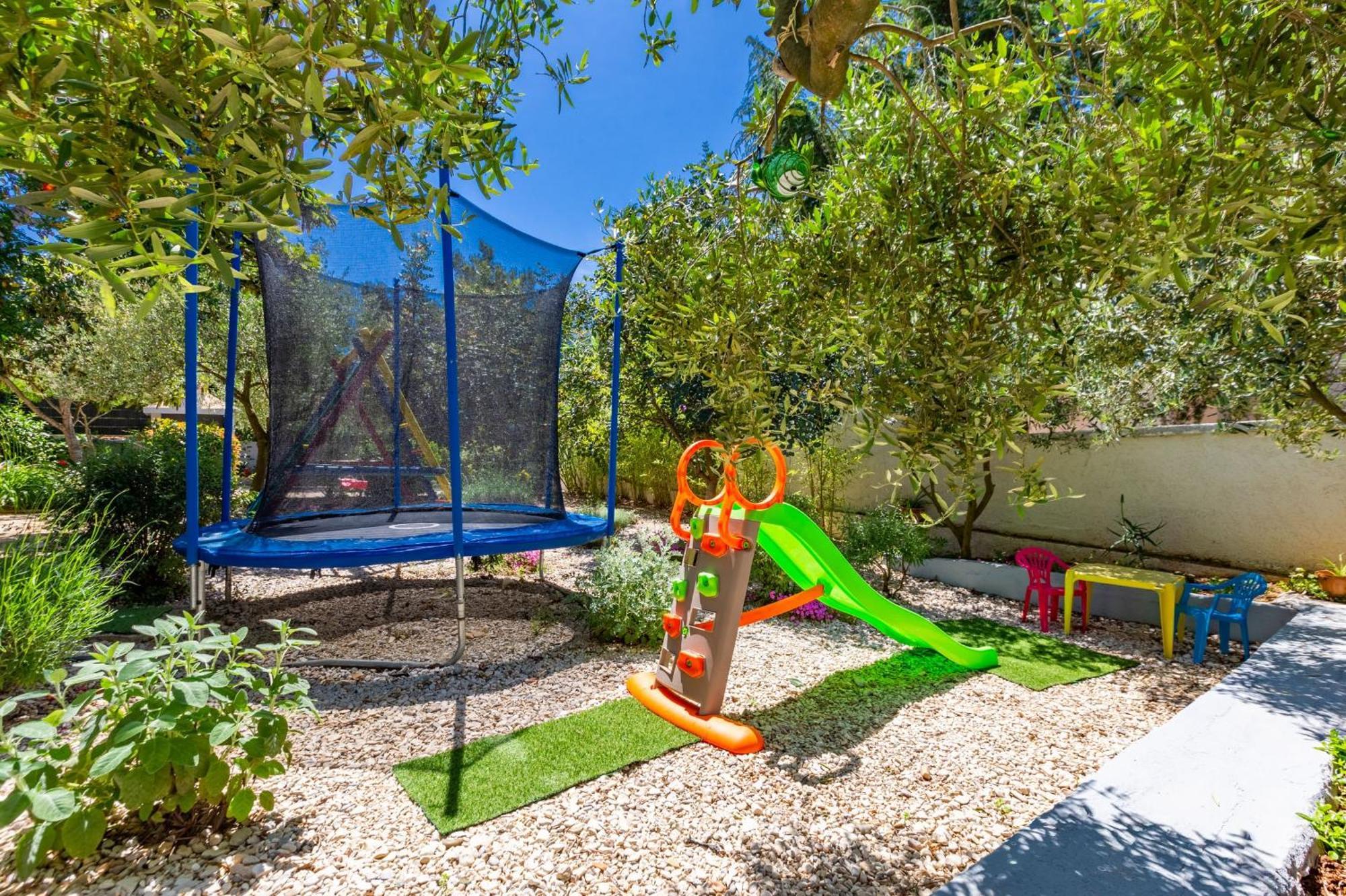 Holiday Home Flora Zadar Luaran gambar