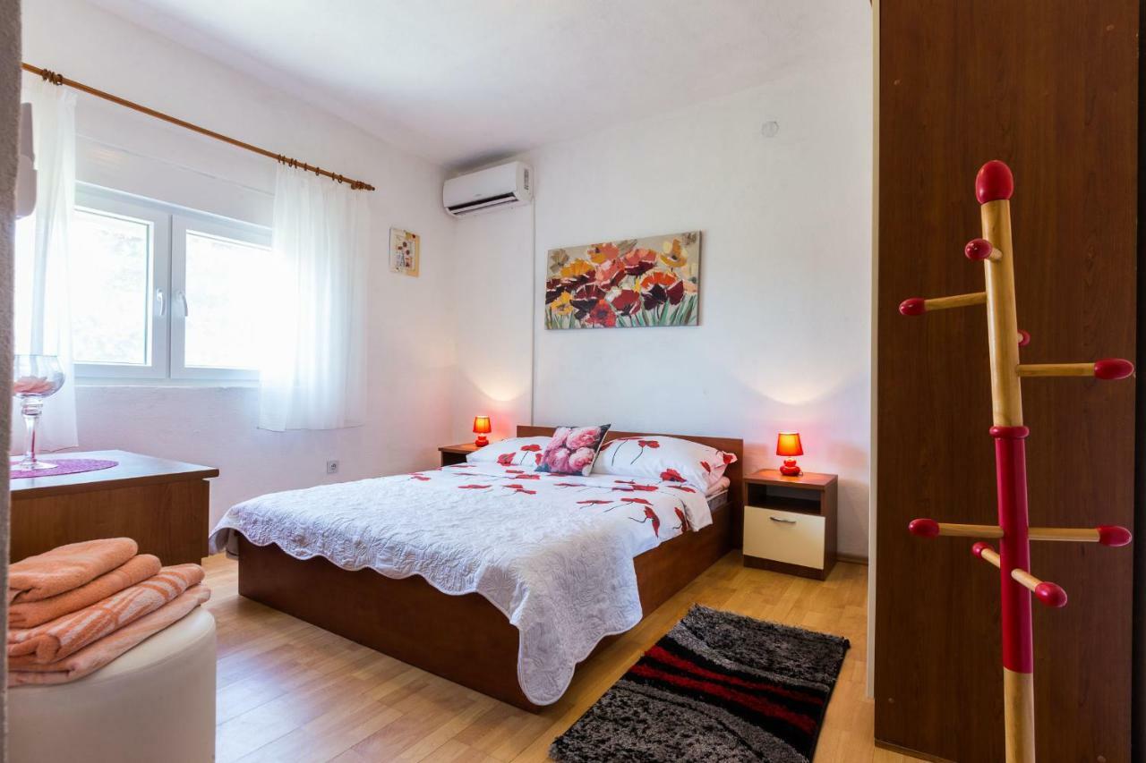 Holiday Home Flora Zadar Luaran gambar