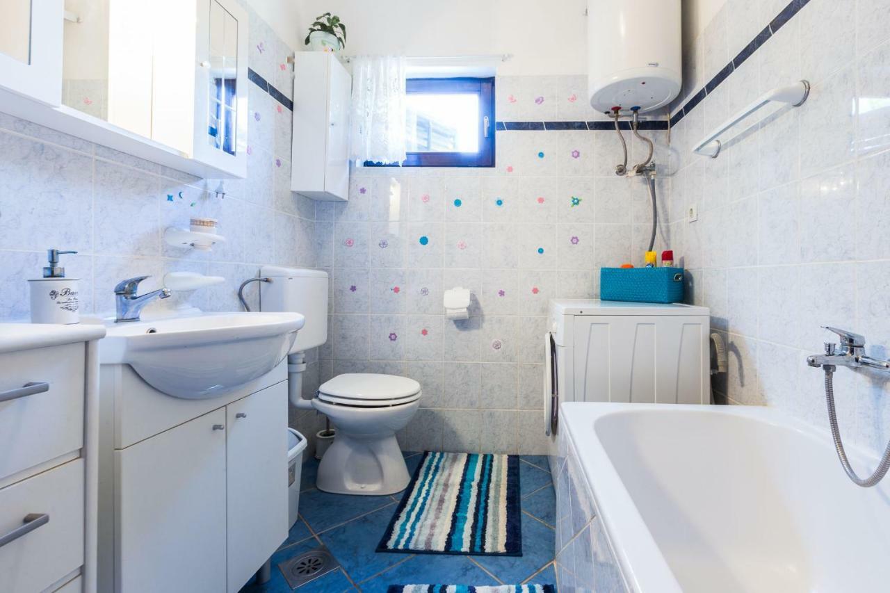 Holiday Home Flora Zadar Luaran gambar