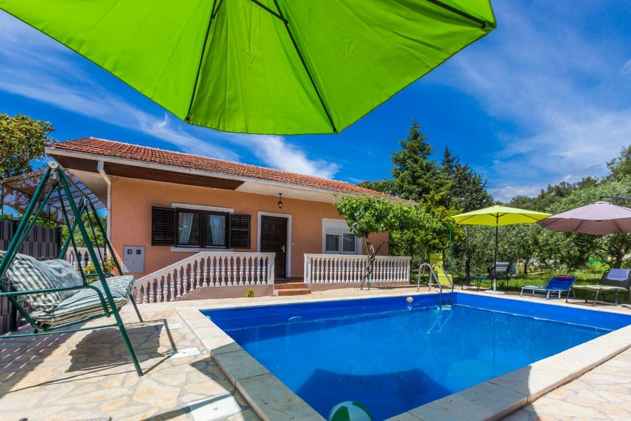 Holiday Home Flora Zadar Luaran gambar