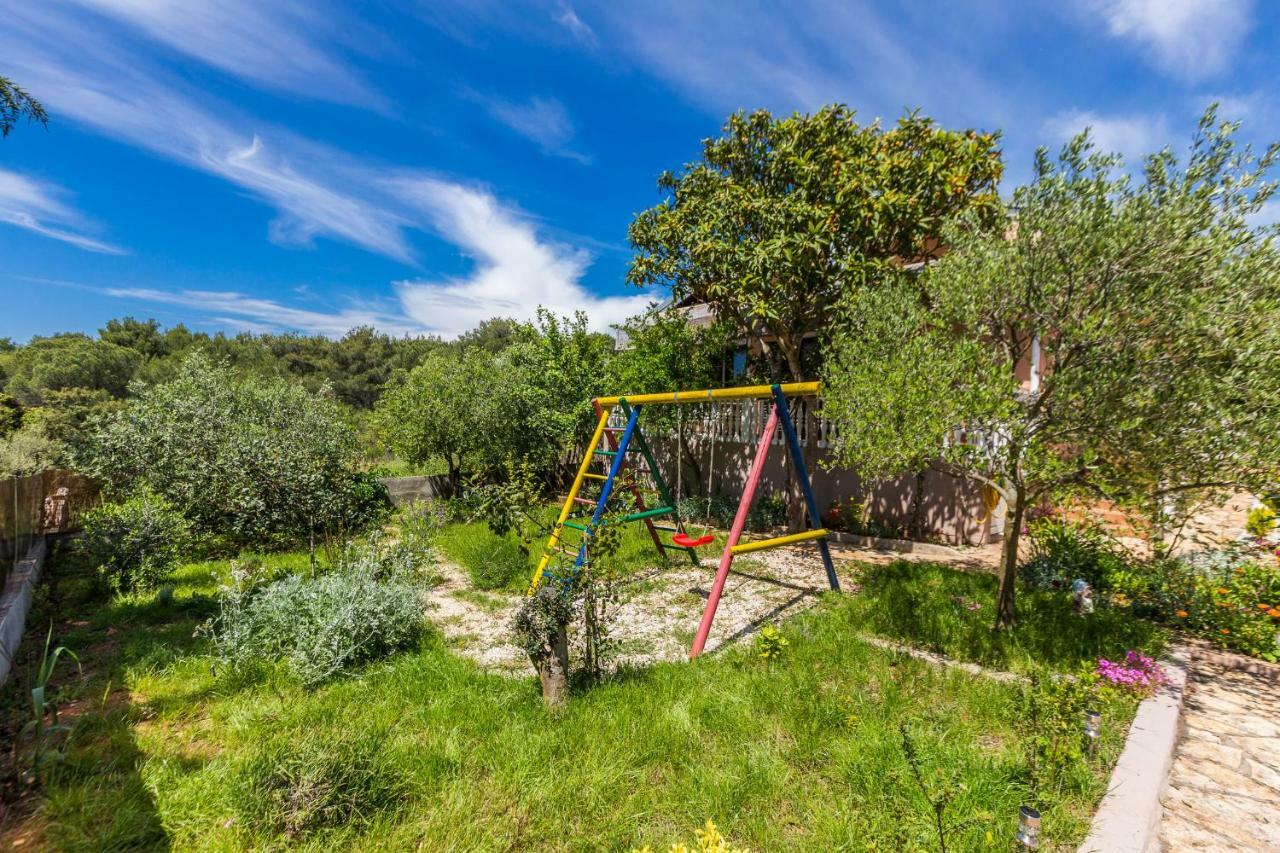 Holiday Home Flora Zadar Luaran gambar